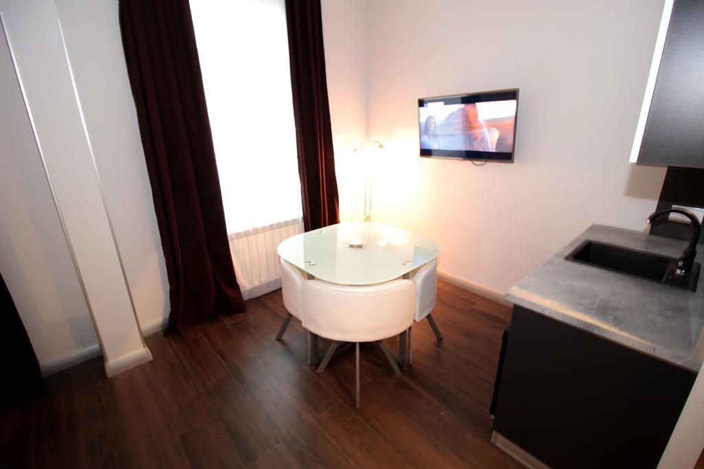 Passion Downtown Suite Belgrad Exteriör bild